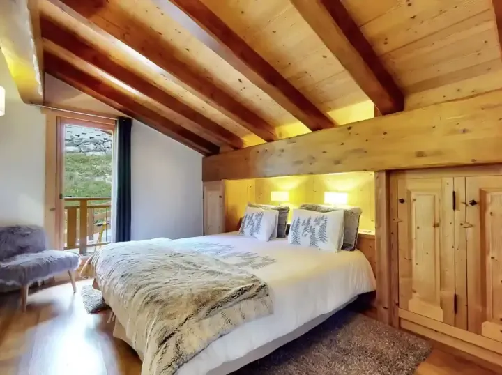Chalet Auguste Bedroom 8