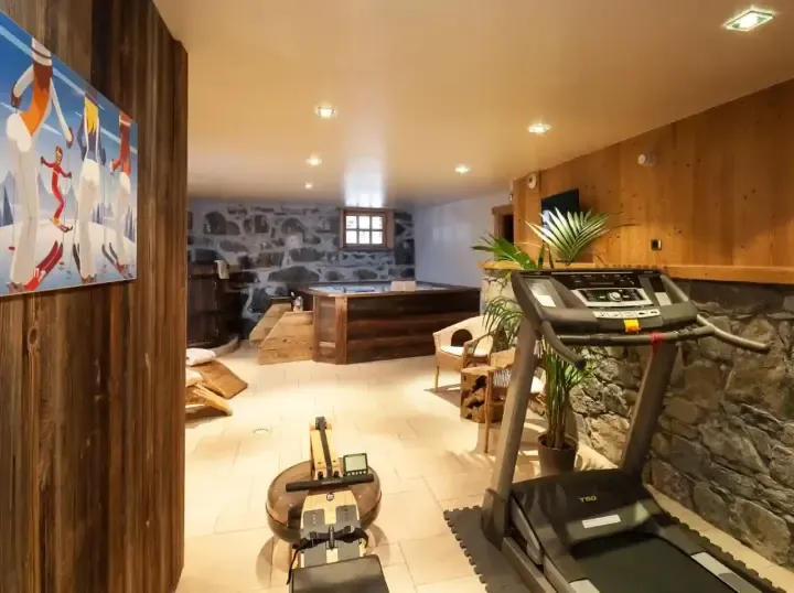 Chalet Auguste Hot Tub