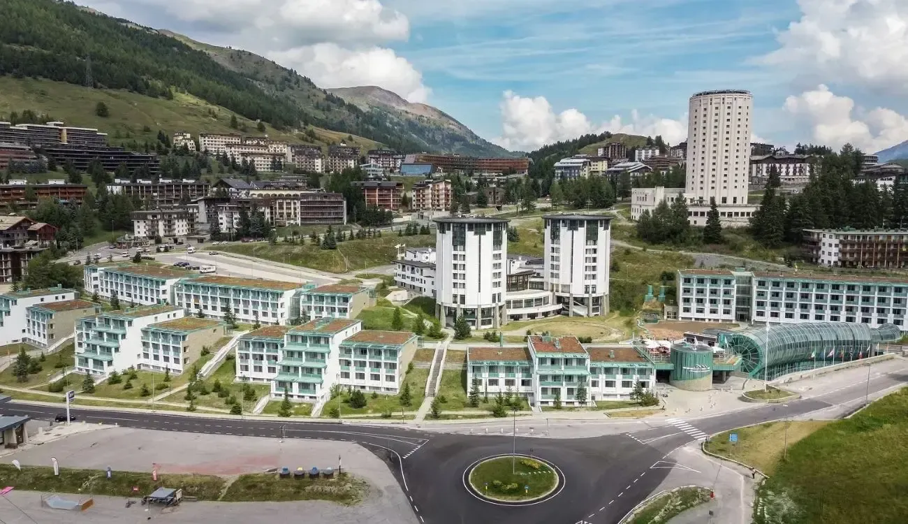 TH Sestriere Villaggio Olimpico Exterior