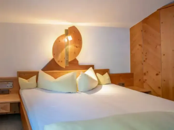 Hotel Garni Austria - Bedroom