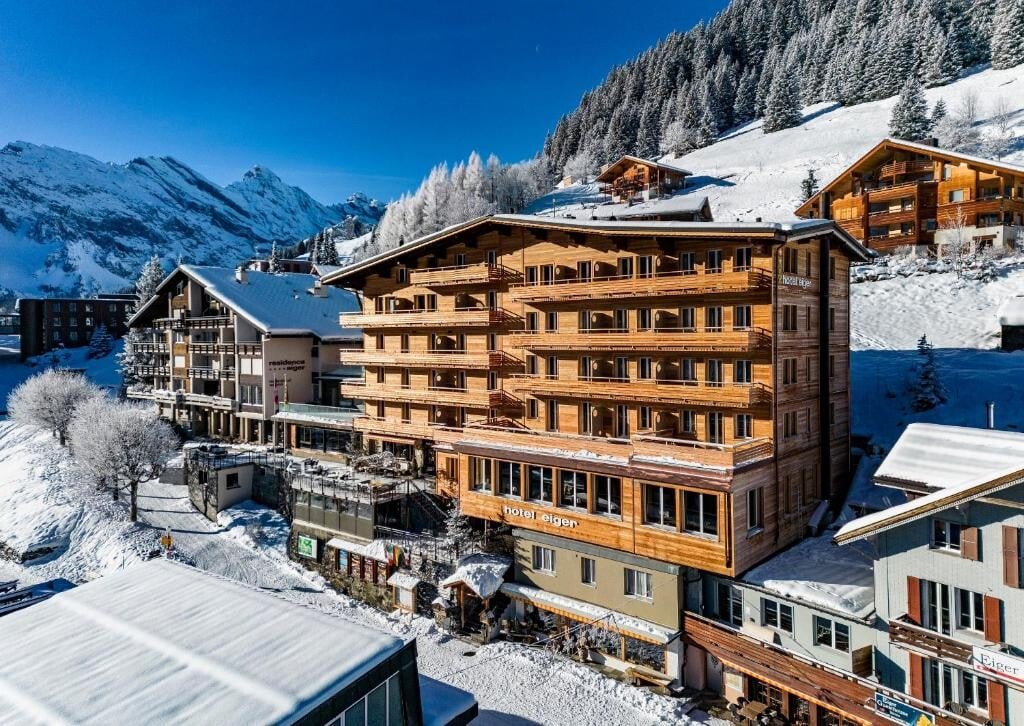 Hotel Eiger Exterior