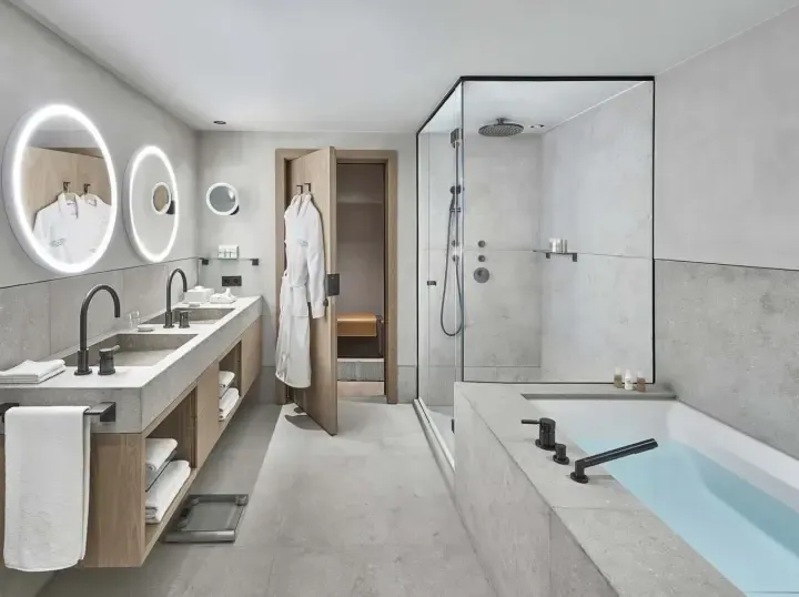 Hotel Weisses Rossl - Bathroom
