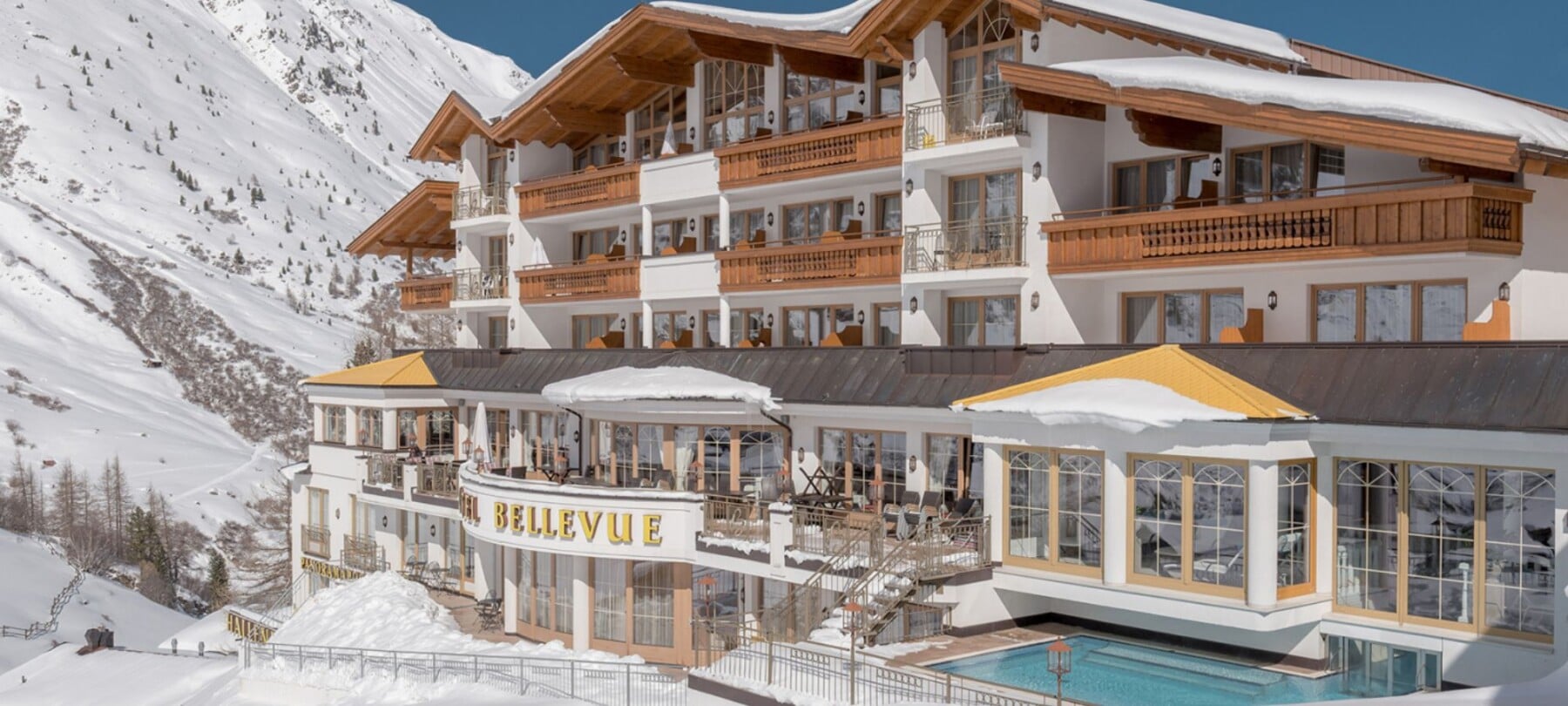 Hotel Bellevue Exterior