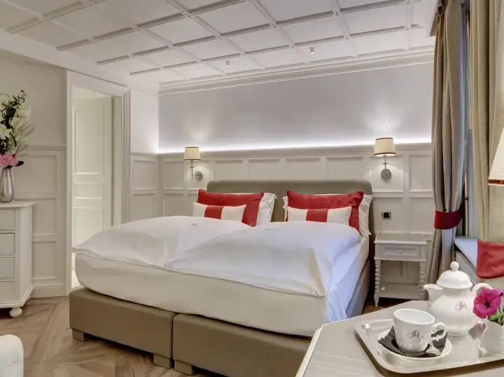 Grand Hotel des Alpes - Bedroom