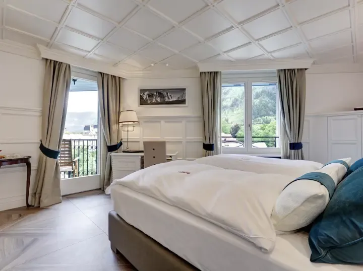 Grand Hotel des Alpes - Bedroom (3)