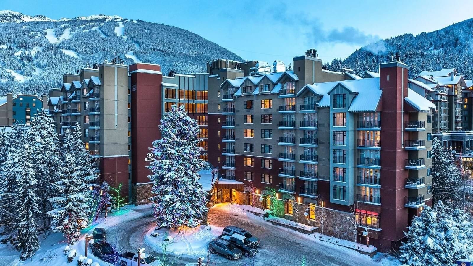 Hilton Whistler Resort Exterior