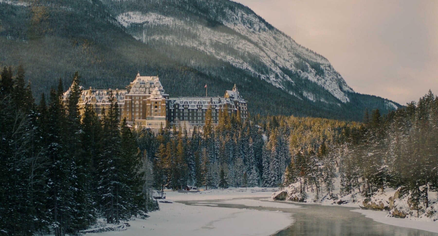 Fairmont Banff Springs Exterior