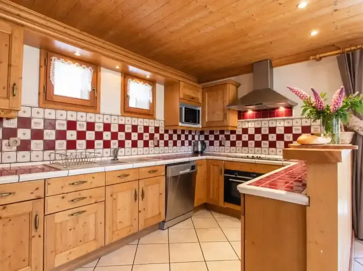 Chalet Bouc Blanc Kitchen