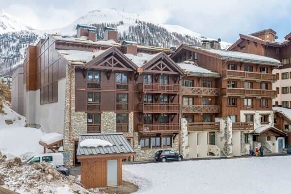 Ducs de Savoie Exterior